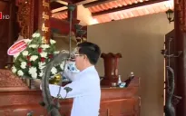 Đồng chí Võ Văn Thưởng dâng hương tại Hà Tĩnh