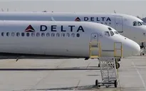 Delta Airlines tăng mức bồi thường khi hành khách bị đòi chỗ