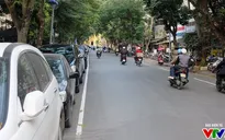 Có nên tăng giá trông giữ xe khi tăng phí thuê lòng đường, vỉa hè?