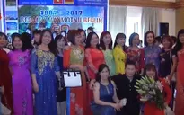 Lao động Việt Nam tại VEB Damenmoden Bretnig (Đức) gặp mặt