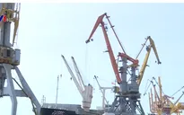 Kết nối đường sắt vào cảng Hải phòng: vừa thiếu, vừa yếu