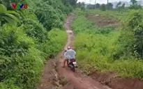 Tiềm ẩn nguy cơ tai nạn trên tuyến đường biên giới Quảng Trị