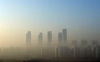 Hàn Quốc cảnh báo nồng độ hạt bụi nhỏ cao trong không khí
