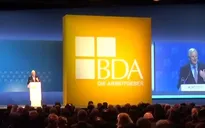 Trưởng đoàn đàm phán EU bác thông tin đạt thỏa thuận về "hóa đơn Brexit"