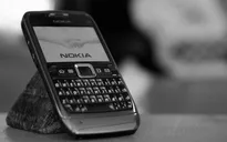 Sau Nokia 3310, huyền thoại Nokia E71 chuẩn bị được "hồi sinh"