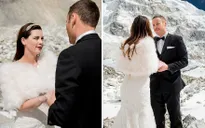 Ngỡ ngàng với cặp đôi chịu khổ, chịu lạnh lên tận đỉnh Everest làm đám cưới