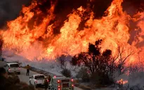 Mỹ: "Bão lửa" lan sang các vùng khác của California