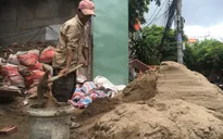 TP.HCM: Nhiều công trình tạm dừng thi công do giá cát tăng