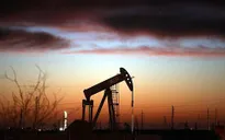 Giá dầu tăng sau phát biểu của Bộ trưởng Năng lượng Saudi Arabia