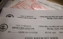 Bắt đối tượng bán giấy khám sức khỏe giả