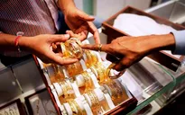 Ấn Độ: Thuế tăng có thể khiến hoạt động mua bán vàng chui tăng mạnh