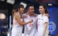 Vua đầu bếp 2017: Dàn người mẫu đình đám gây bất ngờ với bản lĩnh trong căn bếp