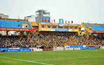 Thí điểm giao sân Hàng Đẫy cho T&T quản lý