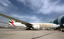 Hãng hàng không Emirates cho phép dùng thiết bị điện tử trước khi lên máy bay