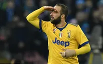 Higuain tỏa sáng, Juventus thắng tối thiểu Napoli