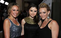 Hilary Duff bày tỏ tình cảm với Selena Gomez: Tôi yêu cô ấy!
