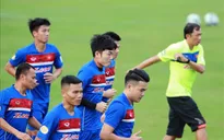 VIDEO: ĐT Việt Nam rèn quân cho trận gặp ĐT Campuchia