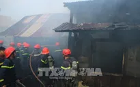Hỏa hoạn thiêu rụi một nhà gỗ tại Đà Lạt