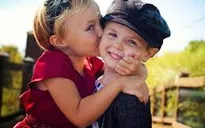 Được vợ hôn trước khi đi làm sẽ sống thọ hơn 5 năm