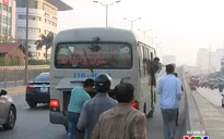 CSGT Hà Nội xử phạt nghiêm tất cả các xe khách trá hình, chạy sai luồng tuyến