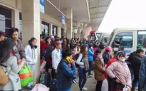 Người dân "mách" tăng giá vé, nhồi nhét khách nhiều nhất Tết Nguyên đán
