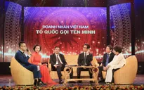 MC Đức Bảo đối thoại cùng các doanh nhân trong chương trình "Tổ quốc gọi tên mình"