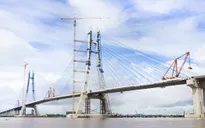 Hợp long cầu Vàm Cống nối liền tỉnh Đồng Tháp và TP cần Thơ