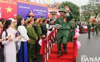 Thanh niên Đà Nẵng, Quảng Ngãi, Quảng Nam nô nức lên đường nhập ngũ