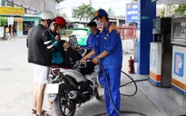 Nhiều điểm kinh doanh xăng dầu trong khu dân cư tại Vĩnh Long
