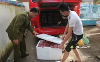 Bắt giữ xe ô tô chở gần 200kg thịt động vật không rõ nguồn gốc tại Đăk Lăk