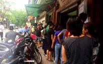 Nhiều cửa hàng bánh Trung thu truyền thống đắt khách trước dịp Rằm tháng 8