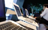 Hơn một nửa dân số toàn cầu sử dụng Internet