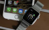 Apple gây sốc với iPhone SE và Apple Watch