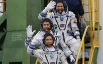 Sau 173 ngày đêm trên ISS, 3 phi hành gia đã trở về Trái Đất