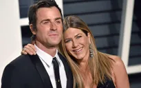 Mẹ của Paris Hilton "quăng bom", tuyên bố Jennifer Aniston có con gái