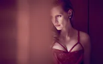 Jessica Chastain đẹp mê hồn trên Town & Country