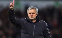 Mourinho sẵn sàng bán trò cưng của Van Gaal