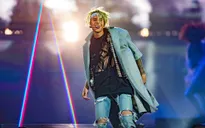 John Mayer nghi vấn Justin Bieber gặp vấn đề về sức khỏe