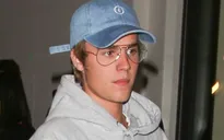 Justin Bieber câm nín khi được hỏi về tình mới của Selena Gomez