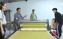 Sáng kiến máy "chà vỏ khoai lang" độc đáo