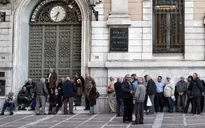 Đa số dân chúng Hy Lạp muốn ở lại Eurozone