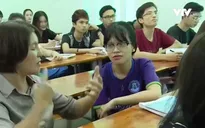 Hành trình vào đại học của cô gái khuyết tật