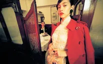 "Bạn gái tin đồn" của G-Dragon ấn tượng trên Madame Figaro Japon