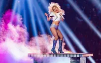 Lady Gaga: Đừng ngừng yêu bản thân mình!