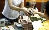 Lãi suất liên ngân hàng tiếp tục giảm sâu