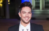Quán quân The X-Factor tiết lộ từng từ chối đóng "Những người khốn khổ"