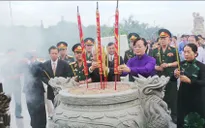 Lãnh đạo TP.HCM viếng nghĩa trang liệt sỹ thành phố