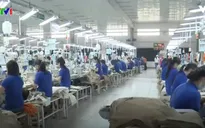 Hàng nghìn lao động nữ nghỉ hưu sẽ bị giảm lương hưu
