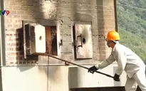 Quảng Ninh: Xử lý rác y tế bằng lò đốt chưng cất khí khô
