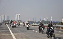 Xe máy được chạy một đoạn trên cao tốc Long Thành - Dầu Giây